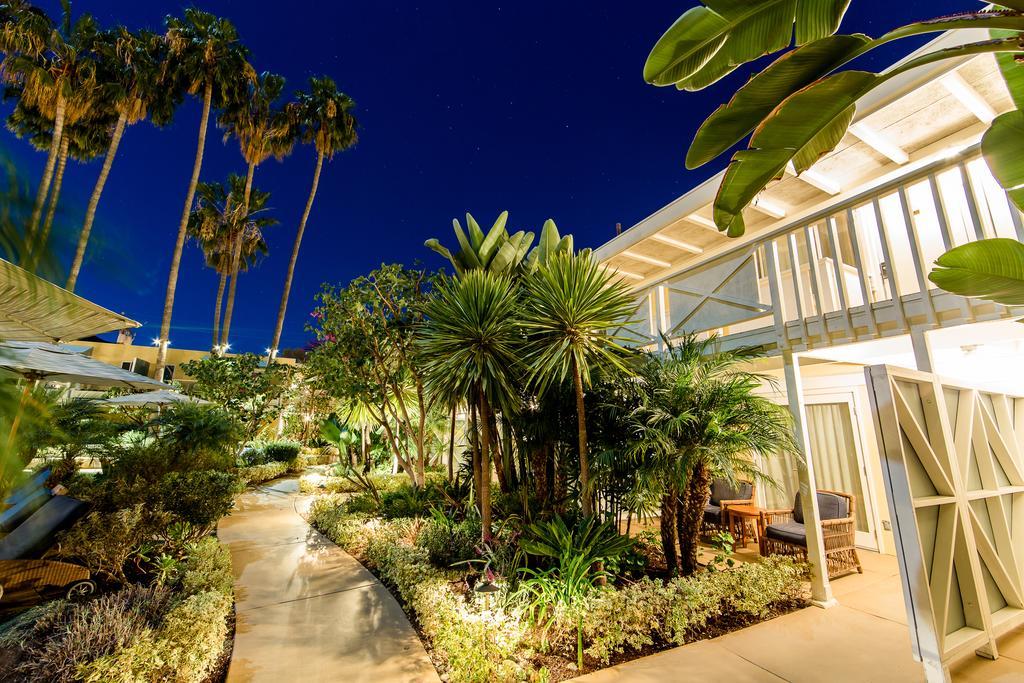 Pavilion Hotel Avalon Extérieur photo