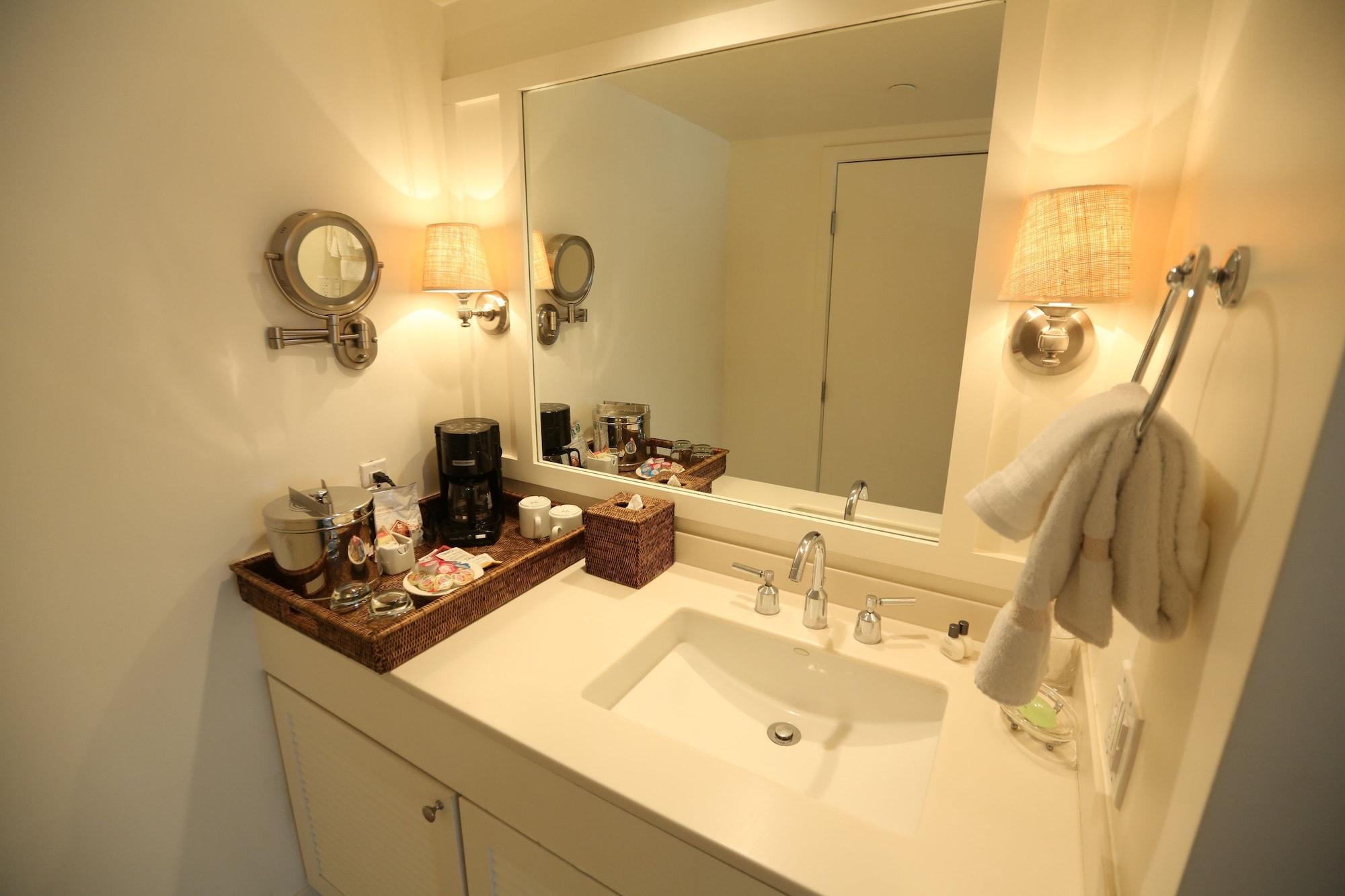 Pavilion Hotel Avalon Extérieur photo