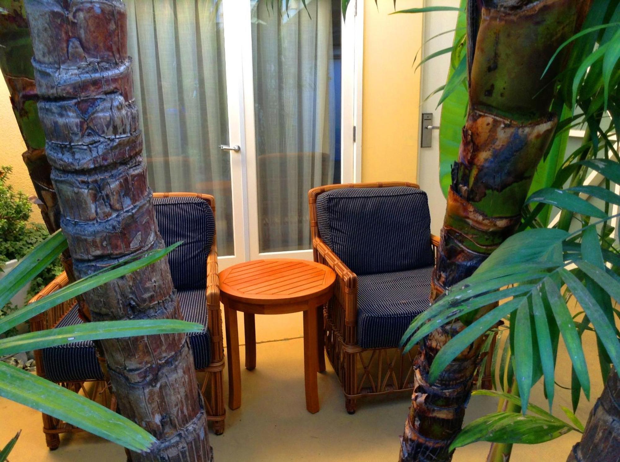 Pavilion Hotel Avalon Chambre photo