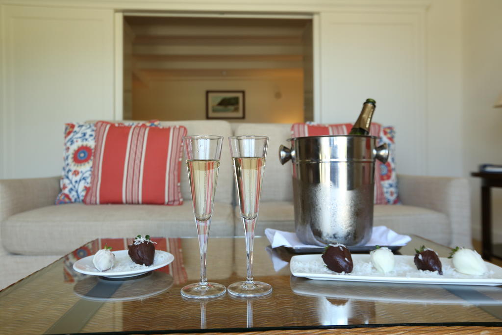 Pavilion Hotel Avalon Extérieur photo